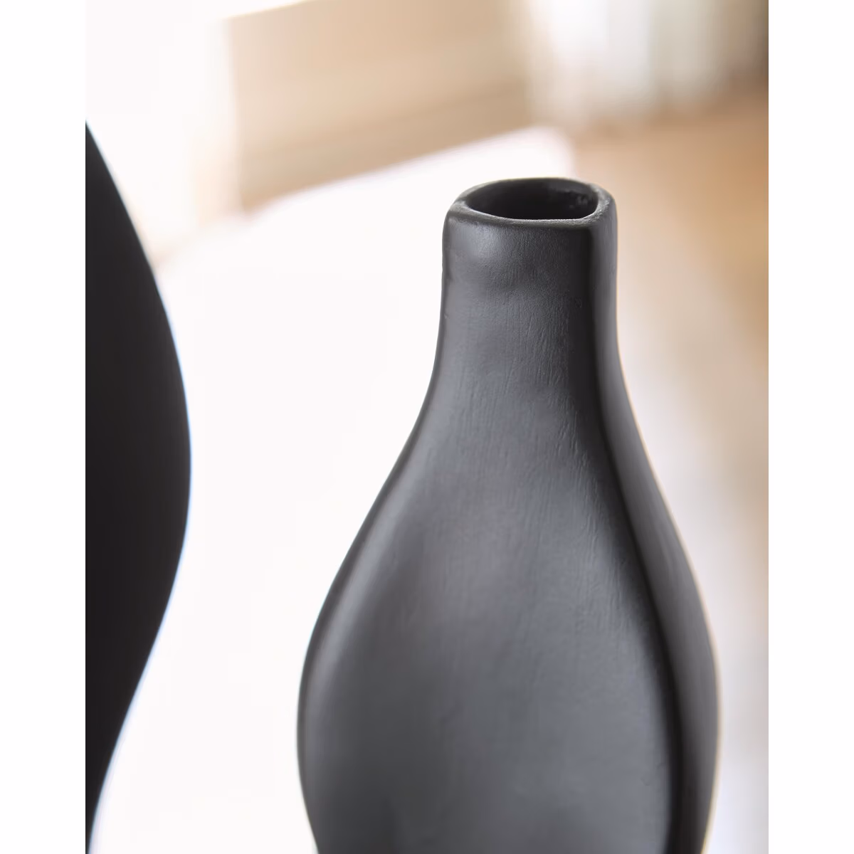 Judsen Vase - Image 5