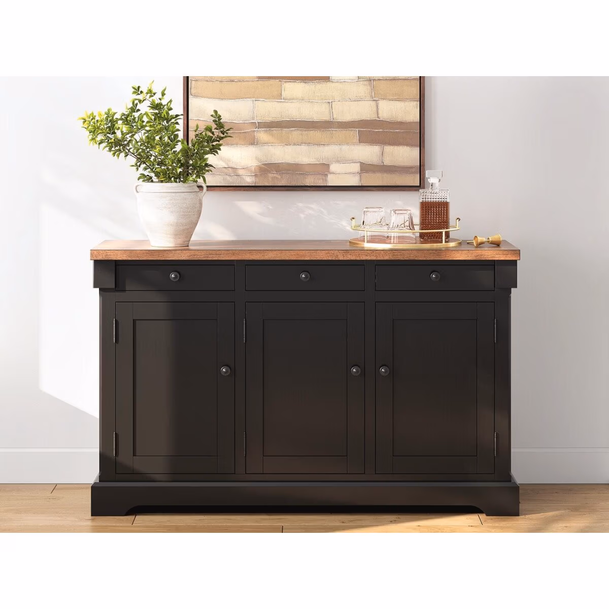 Wildenauer Dining Buffet - Image 3