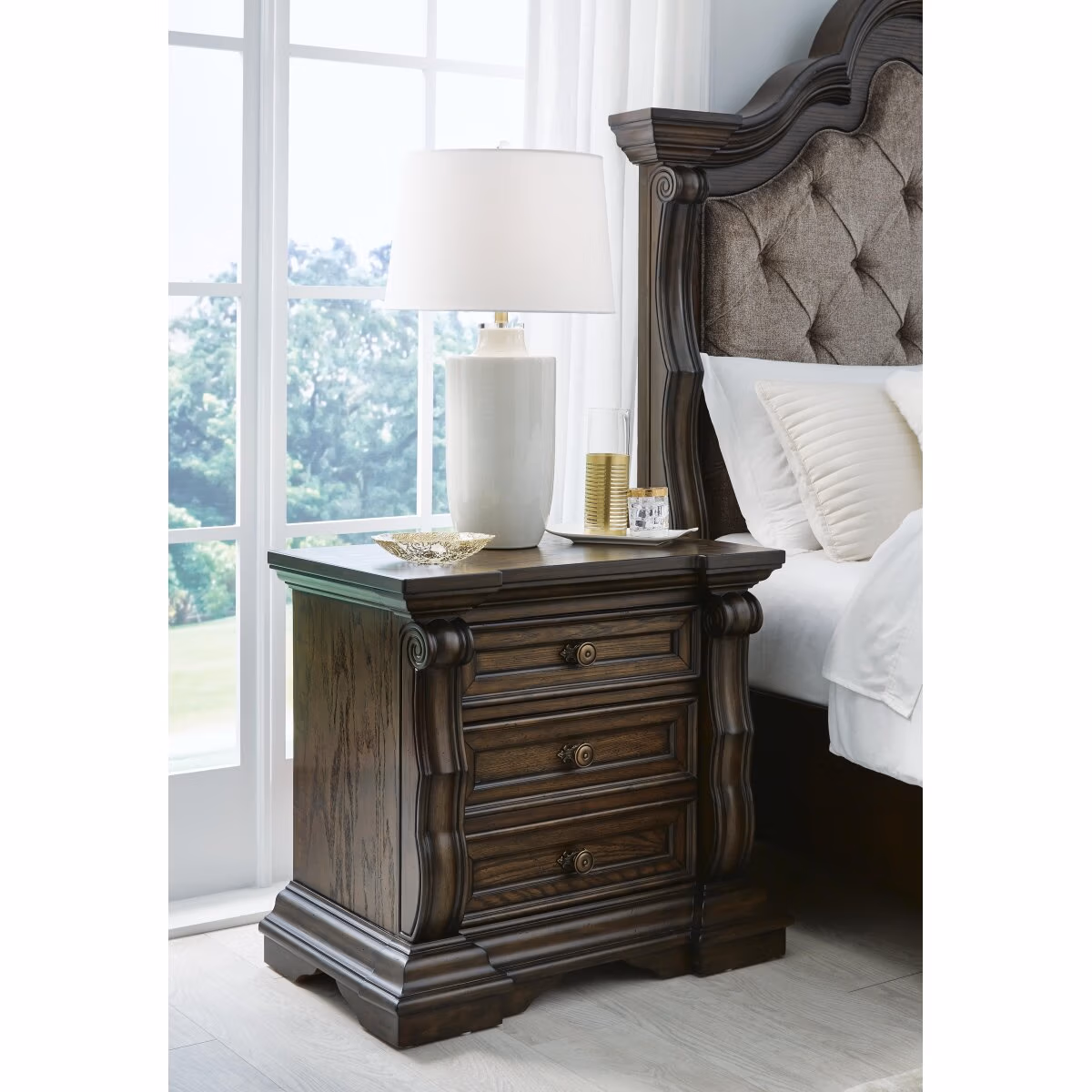 Maylee Nightstand - Image 3