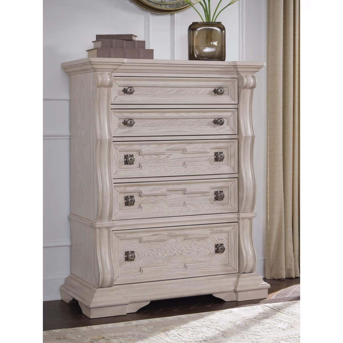 Bruchandi Chest of Drawers - Image 3