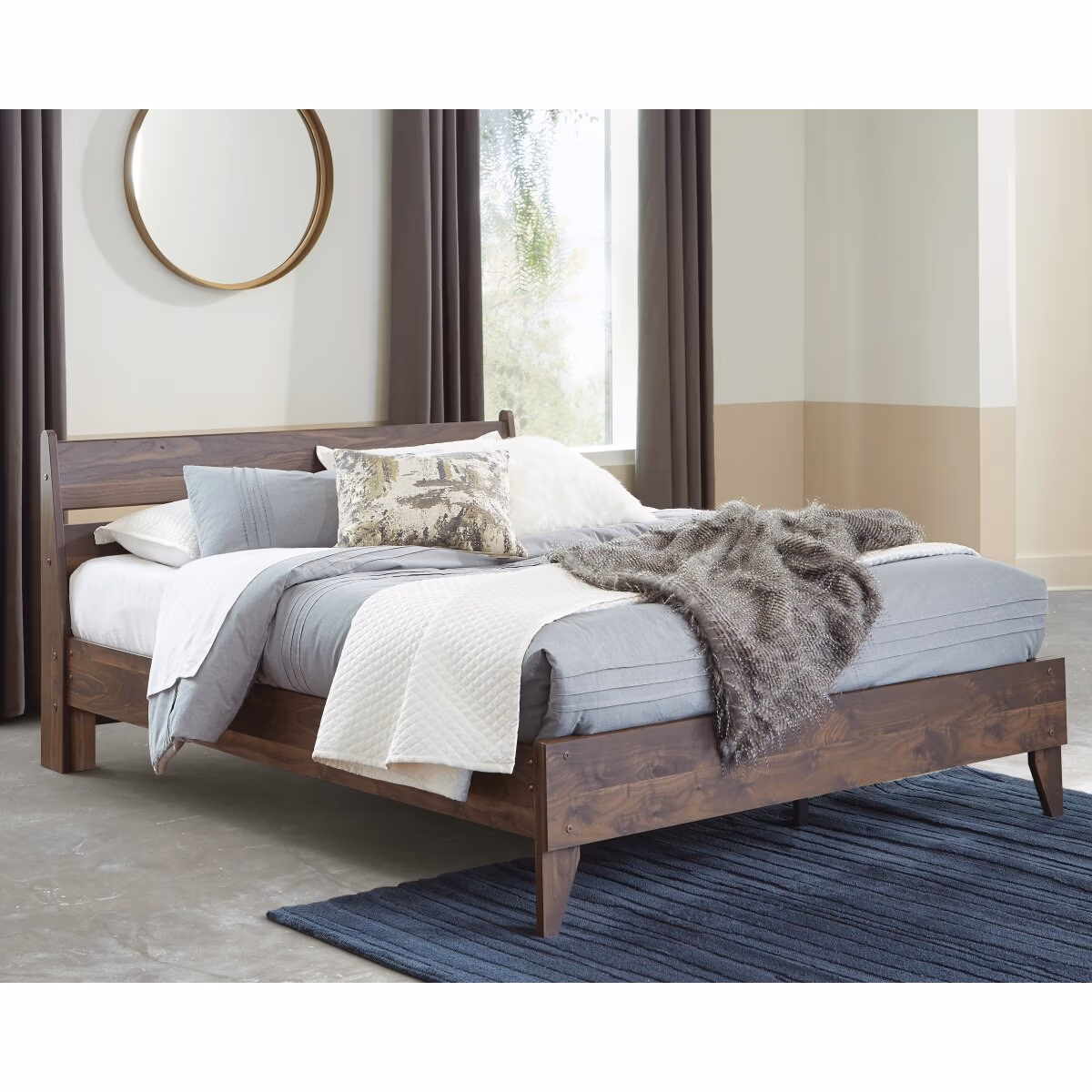 Calverson Queen Panel Platform Bed - Image 3