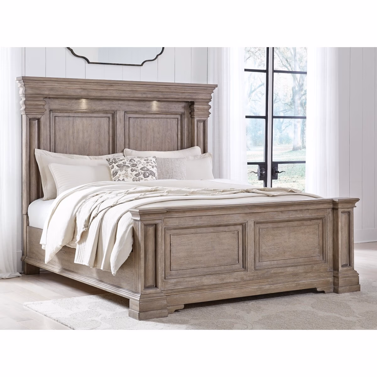 Blairhurst Queen Panel Bed - Image 3