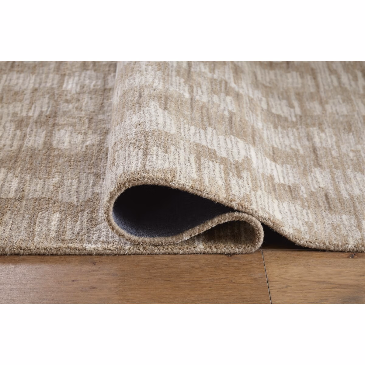 Abanlane 5' x 7' Rug - Image 5