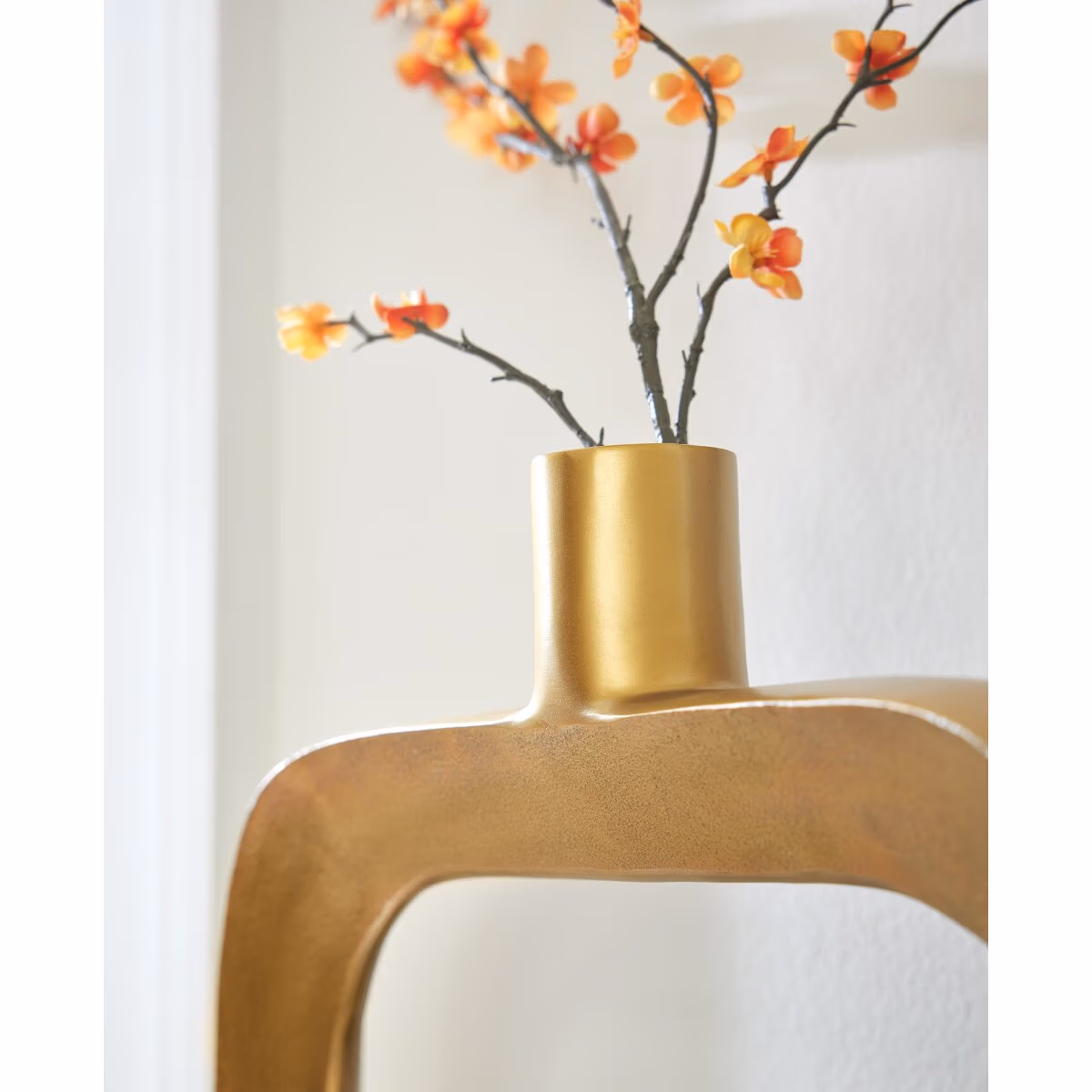 Lawtonville Vase - Image 5