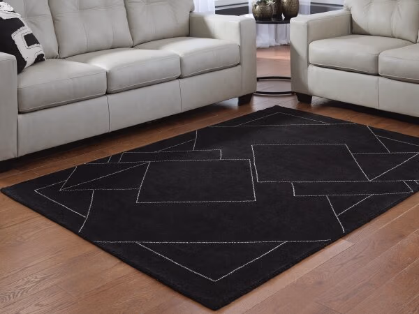 Marav 5' x 7' Area Rug - Image 3