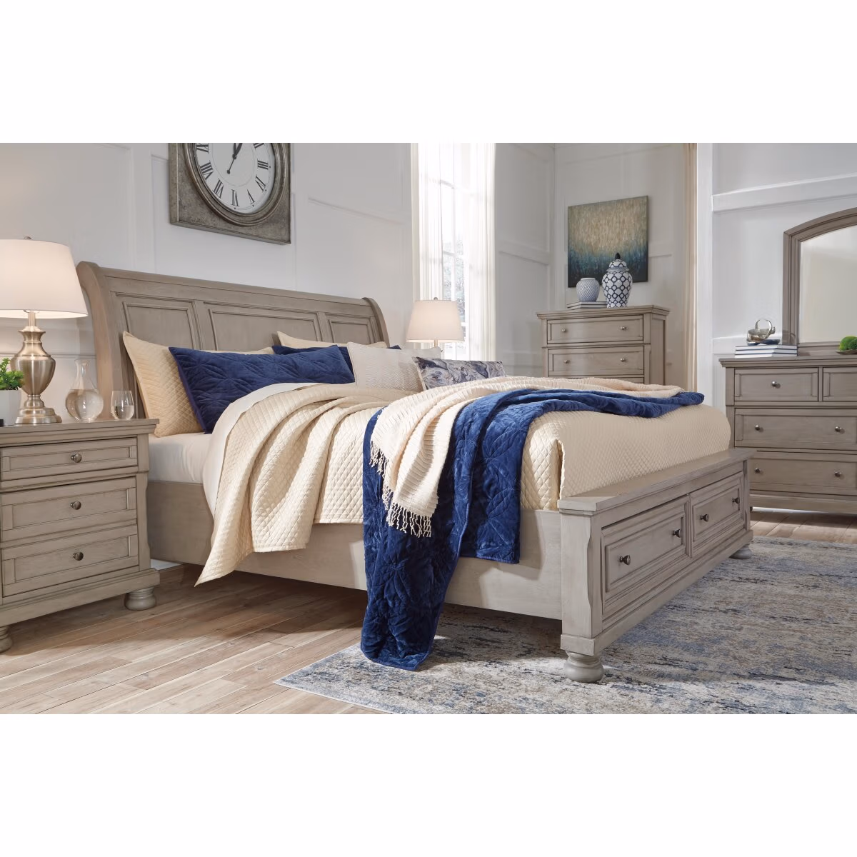 Lettner Queen Sleigh Bed with 2 Storage Drawers - Image 4