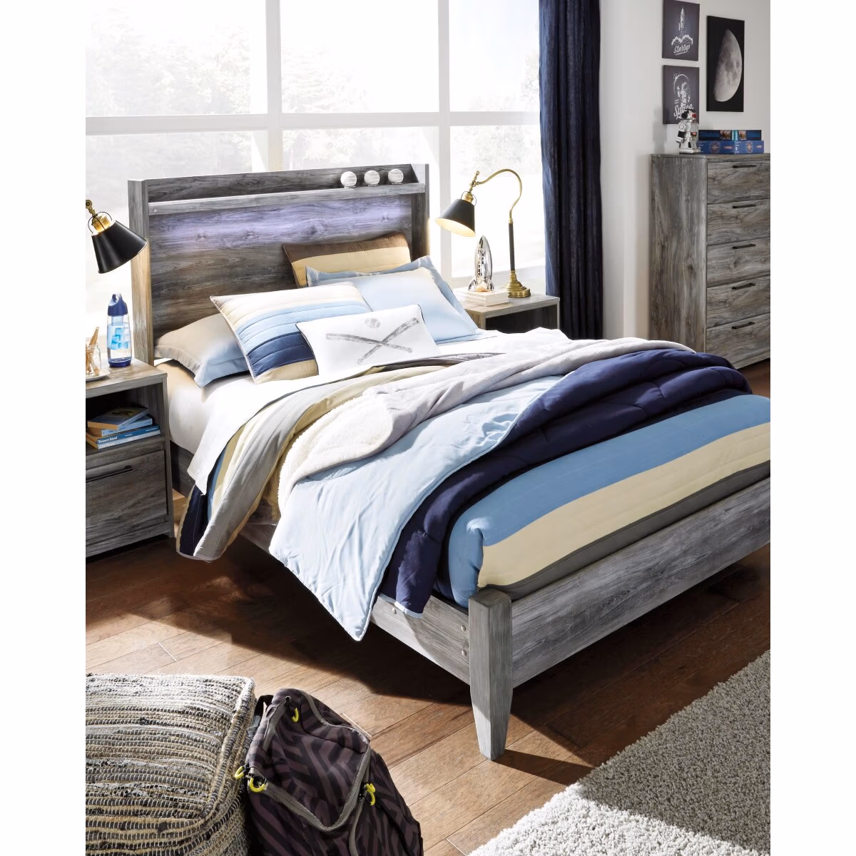 Baystorm Full Panel Bed - Image 8