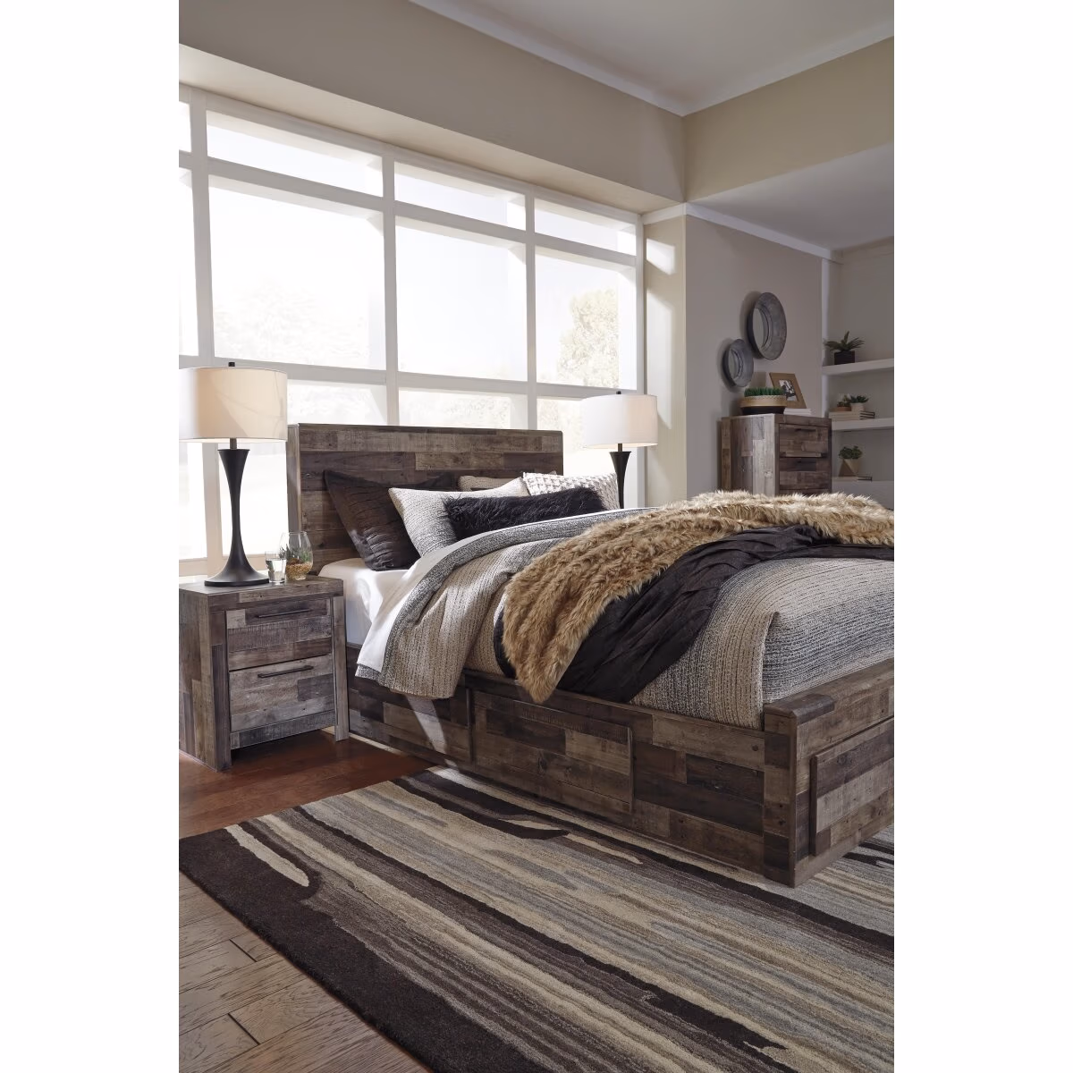 Derekson Queen Panel Bed with 4 Storage Drawers - Image 10
