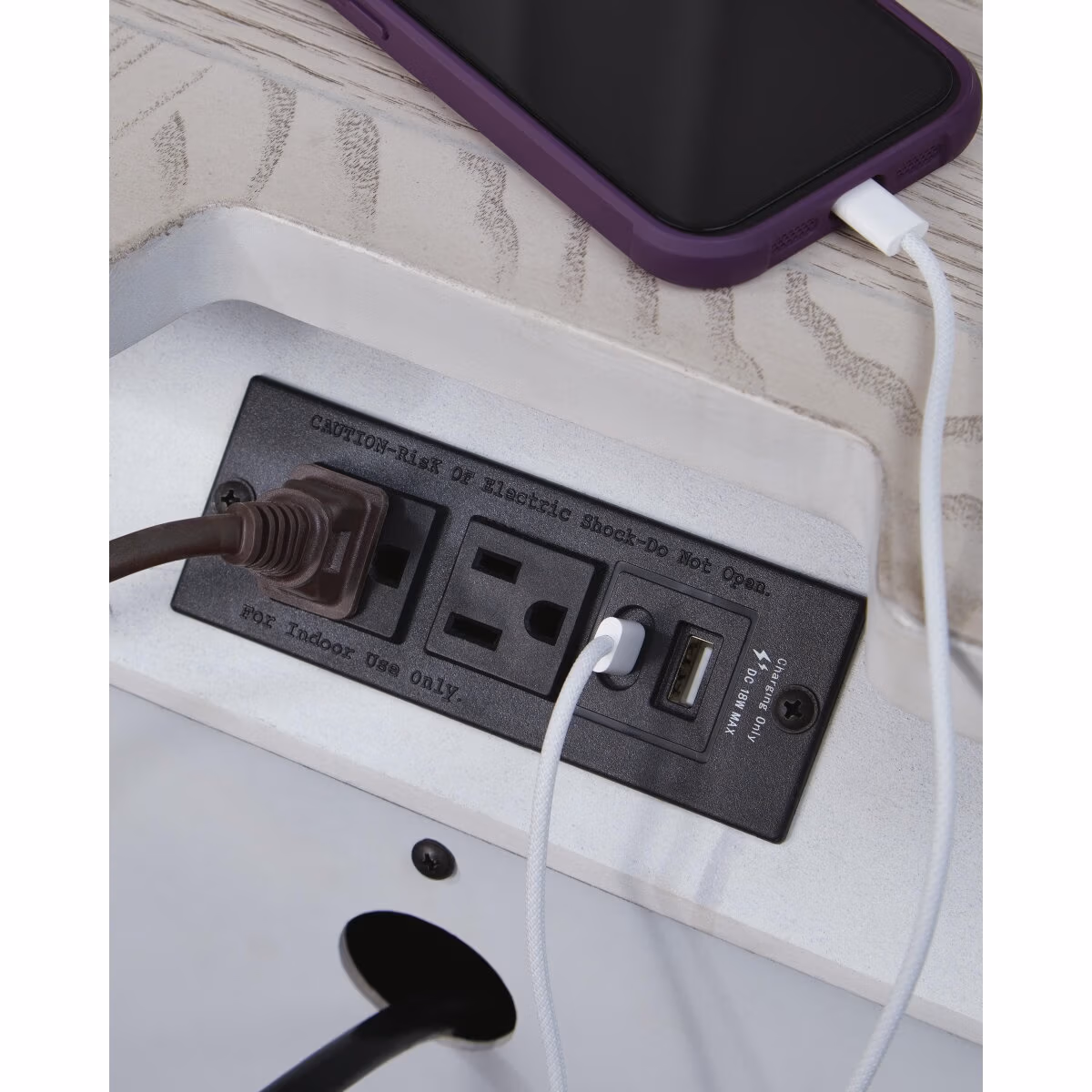 Bruchandi Nightstand - Image 9