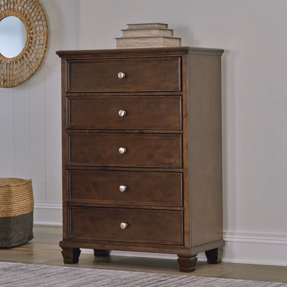 Danabrin Chest of Drawers - Image 3