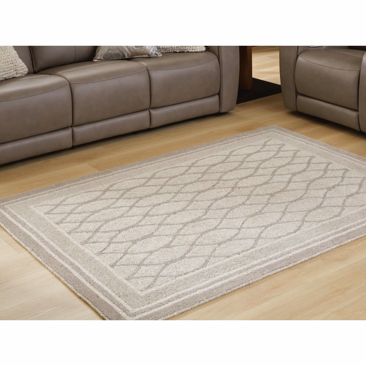 Wimney Medium Rug - Image 3