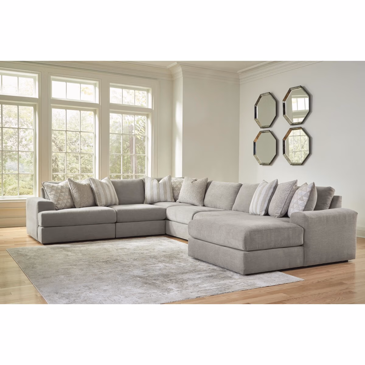 Avaliyah 6-Piece Sectional with Chaise - Image 3