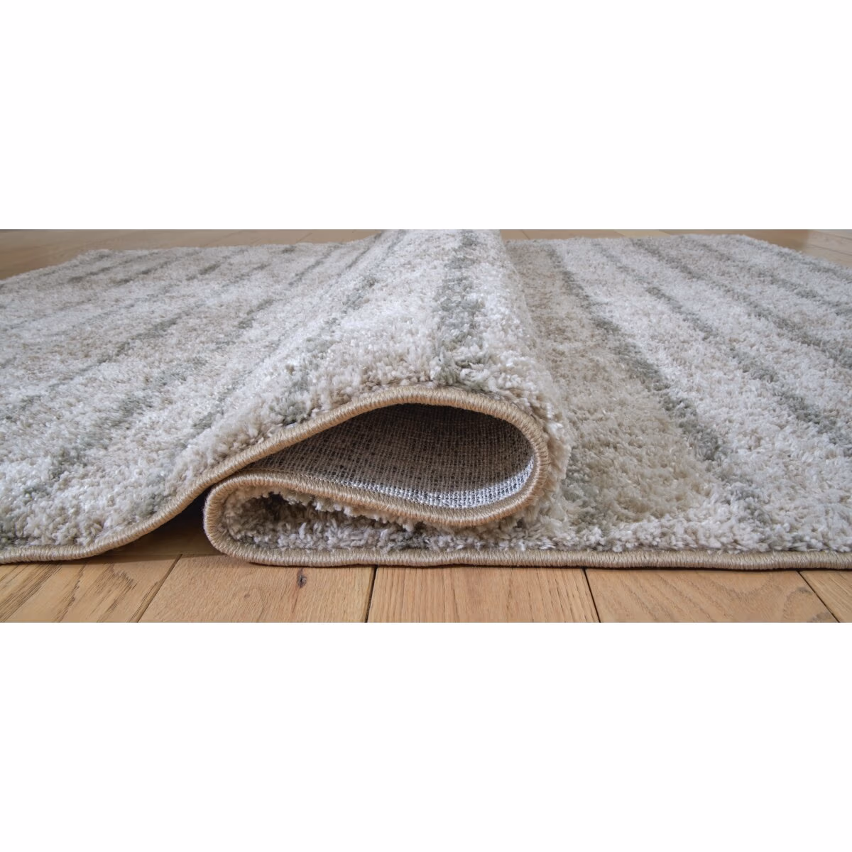 Laddway 5' x 7' Rug - Image 5