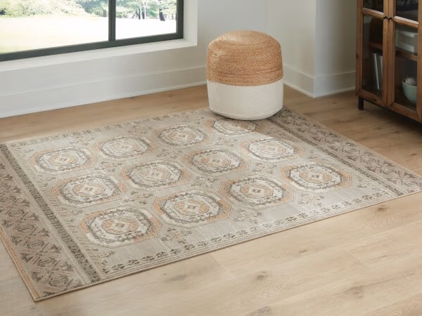 Bachby 5'3" x 7' Area Rug - Image 3
