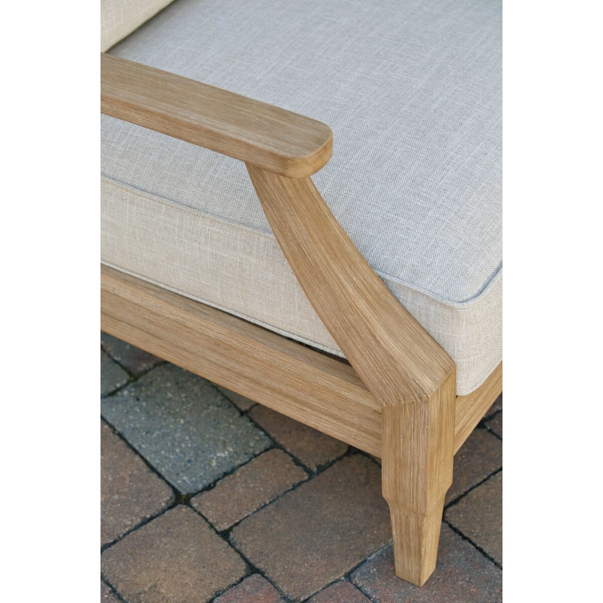 Clare View Outdoor Loveseat and 4 Lounge Chairs - Image 14