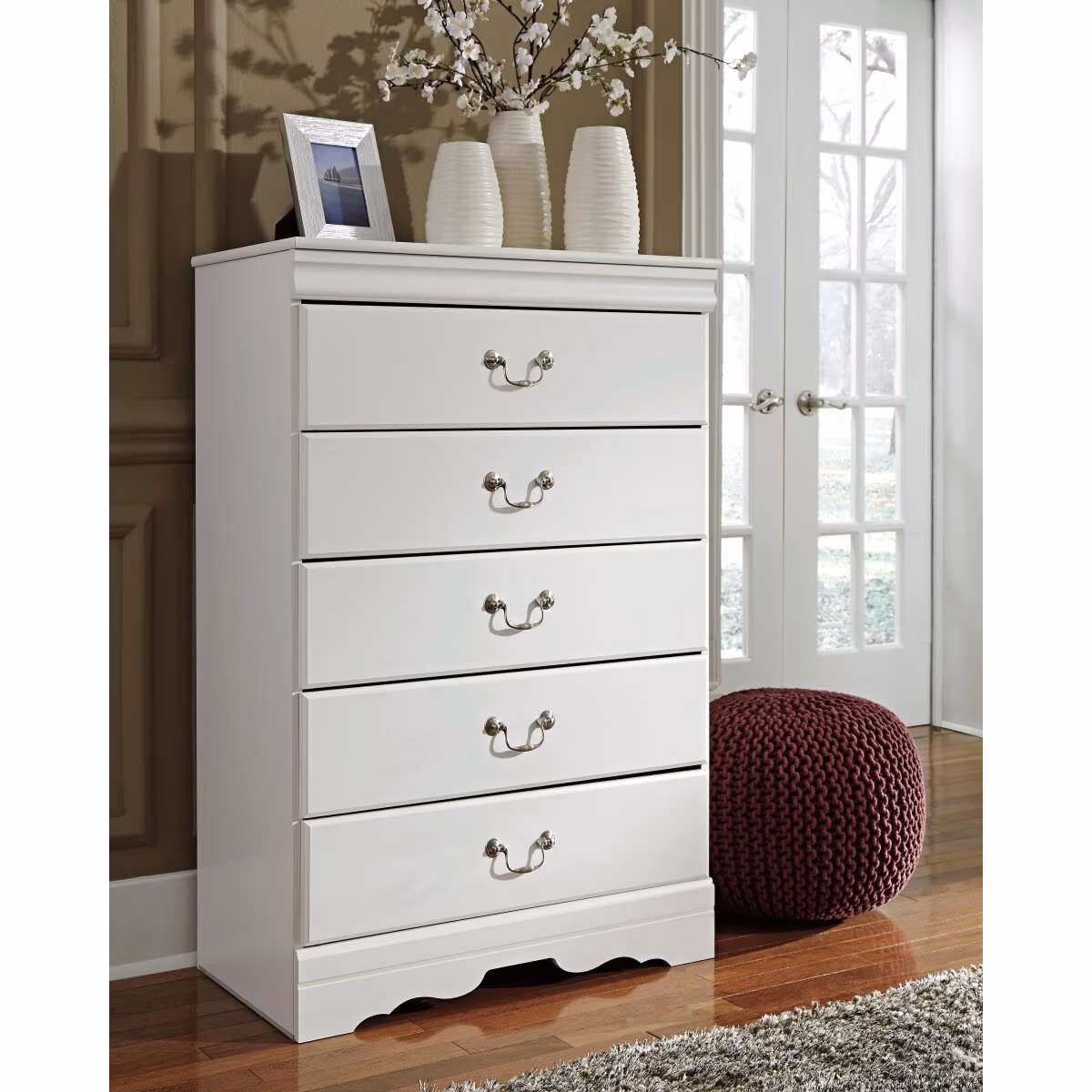 Anarasia Twin Sleigh Bed, Dresser, Mirror and Chest - Image 7