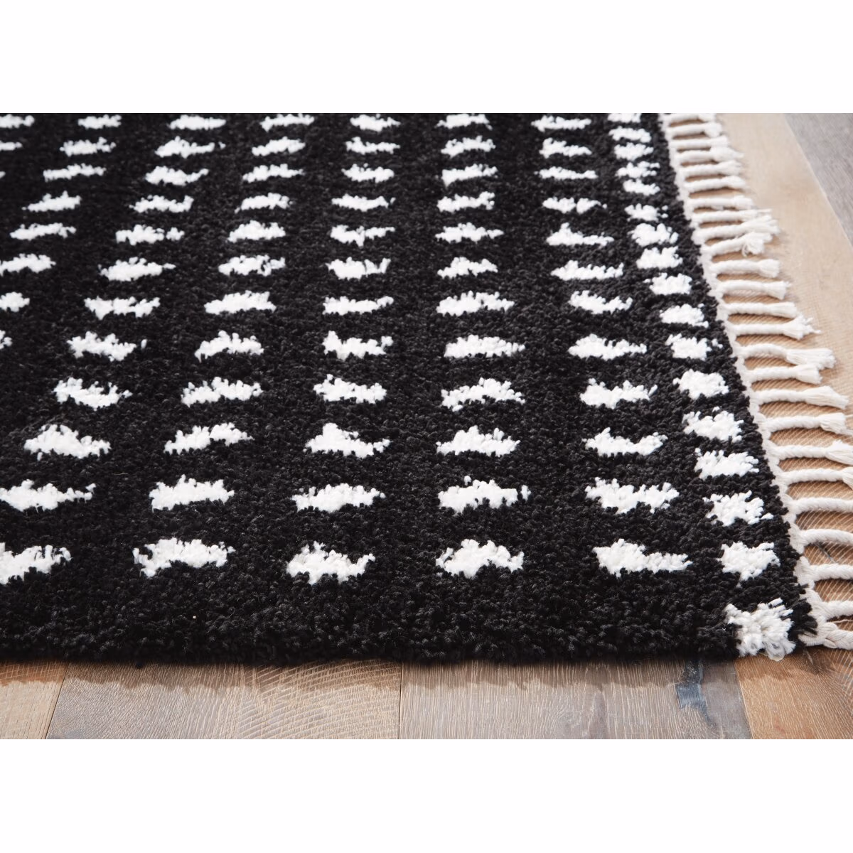 Minston 5' x 7' Rug - Image 4