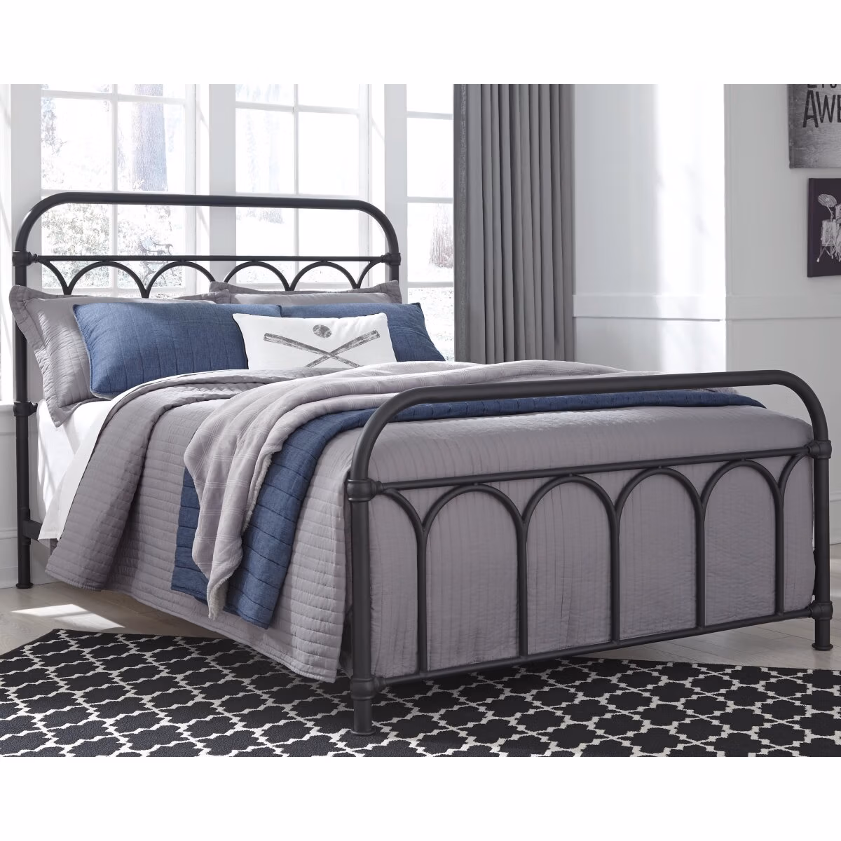 Nashburg Full Metal Bed - Image 3