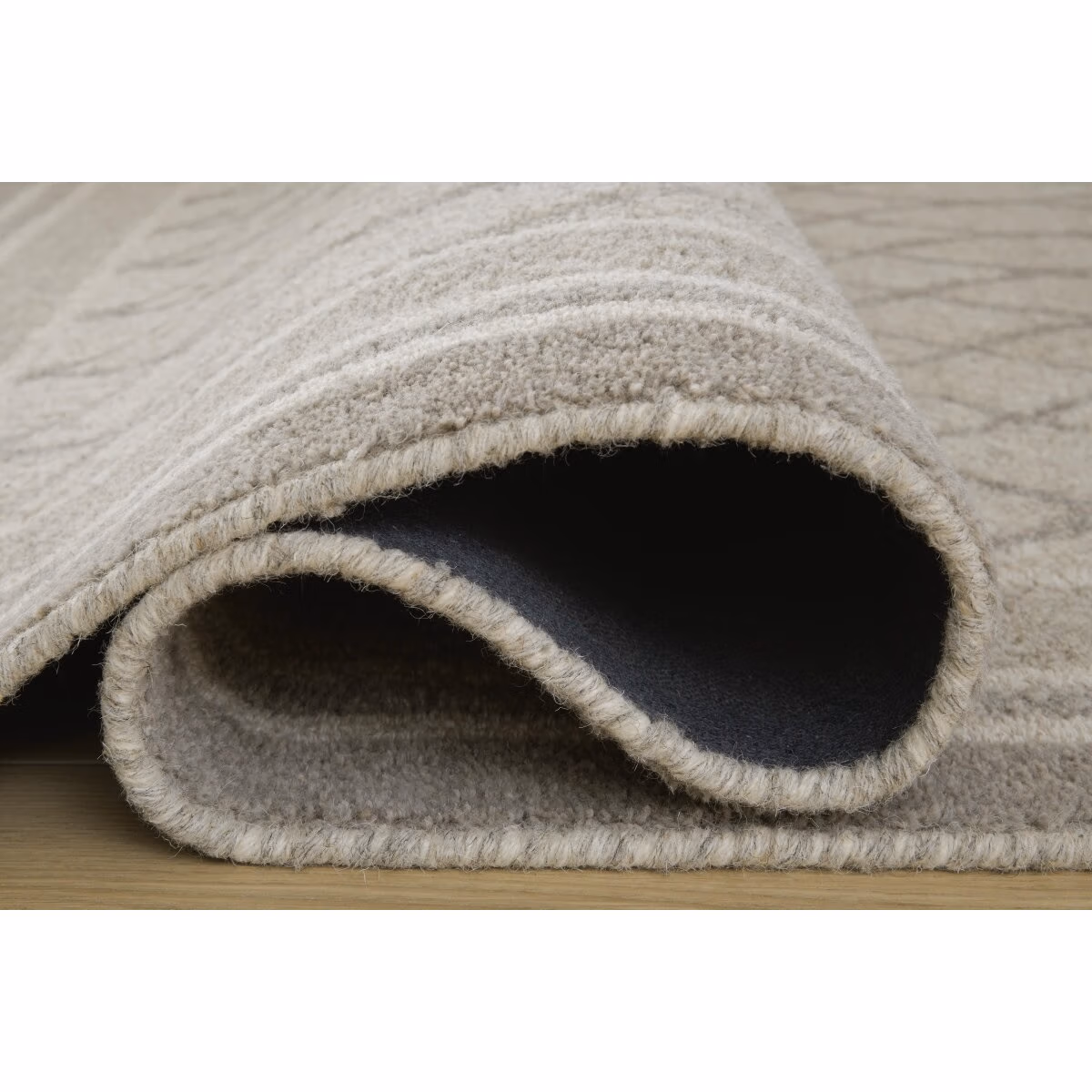 Wimney Medium Rug - Image 4