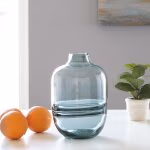 Lemmitt Vase - Image 3