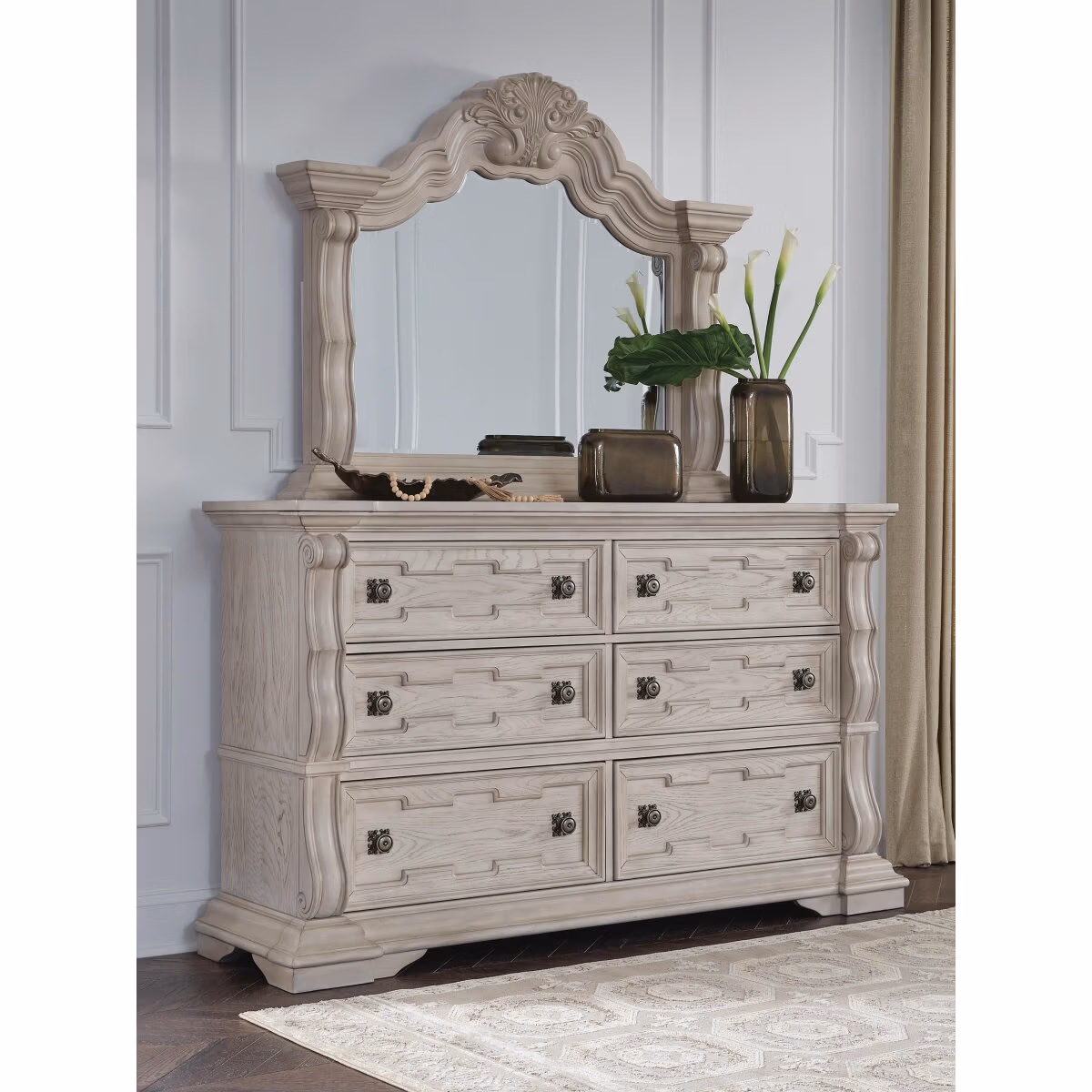 Bruchandi Dresser and Mirror - Image 3