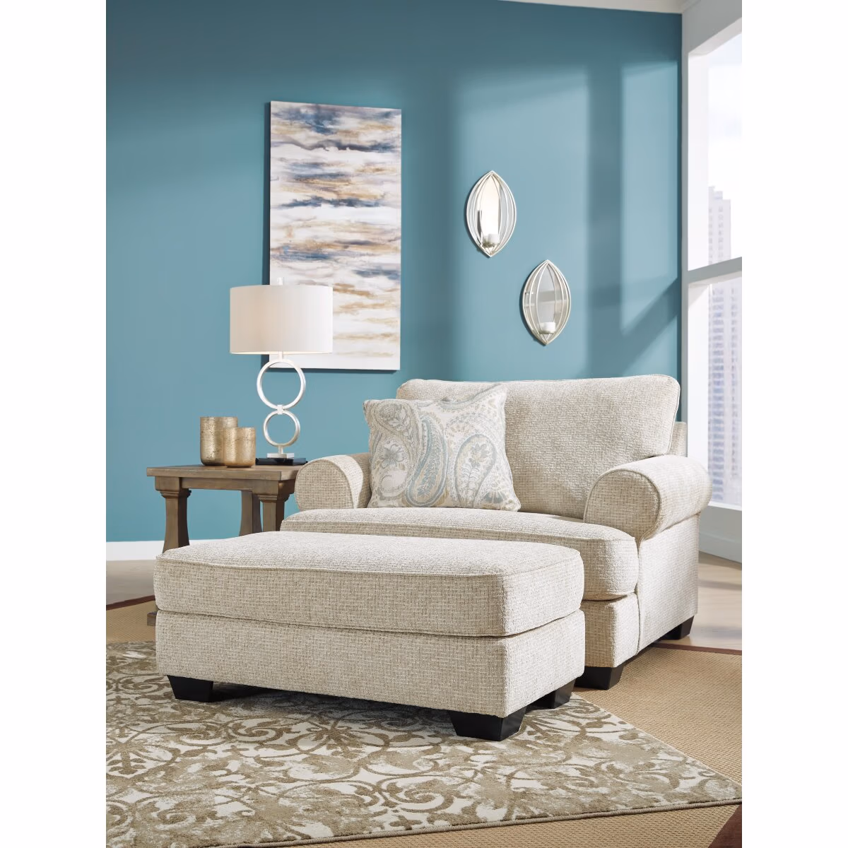 Monaghan Oversized Chair - Image 7