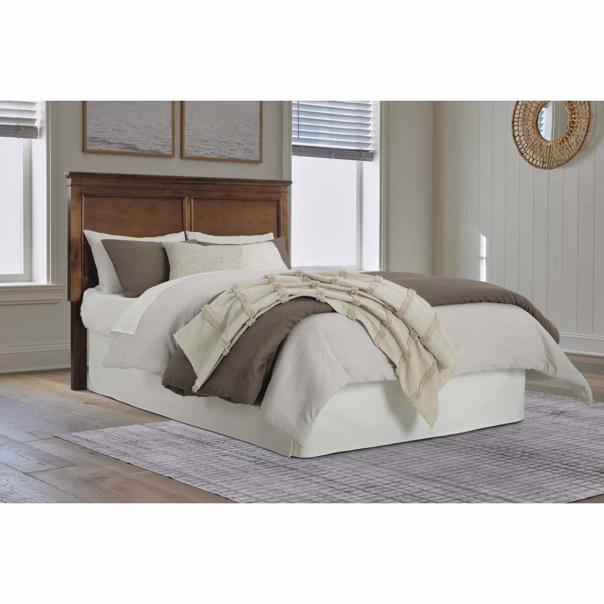 Danabrin Queen Panel Headboard - Image 3