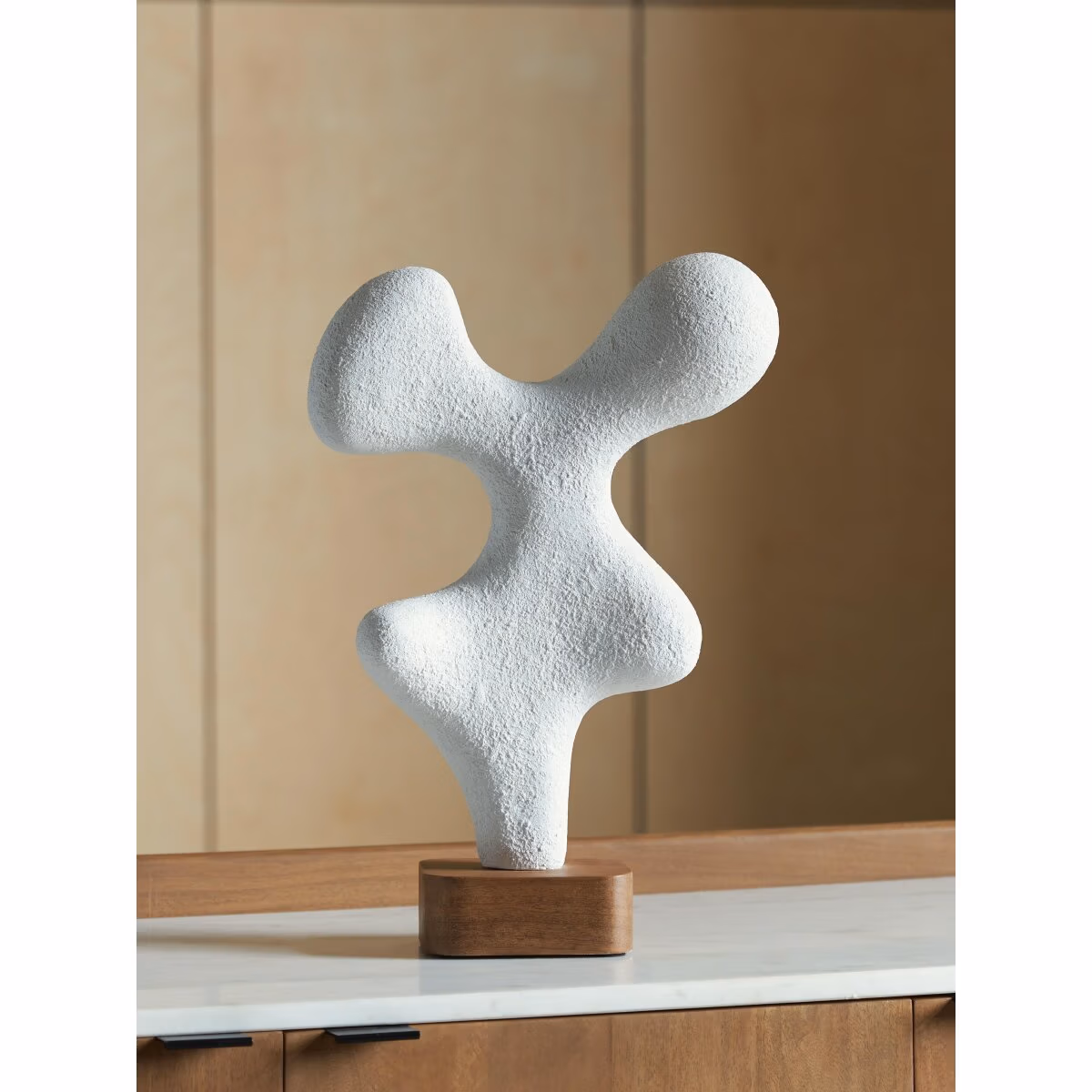Lavarsen Sculpture - Image 3