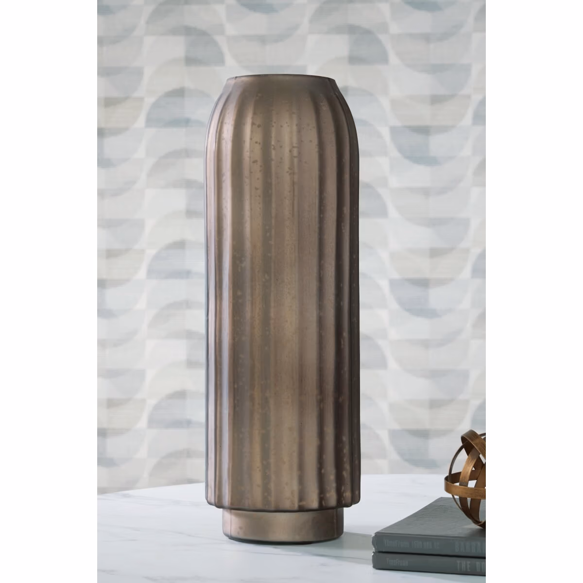Briarcott Vase - Image 3