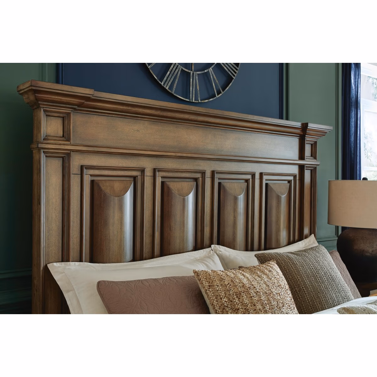 Frantanna California King Panel Storage Bed - Image 10