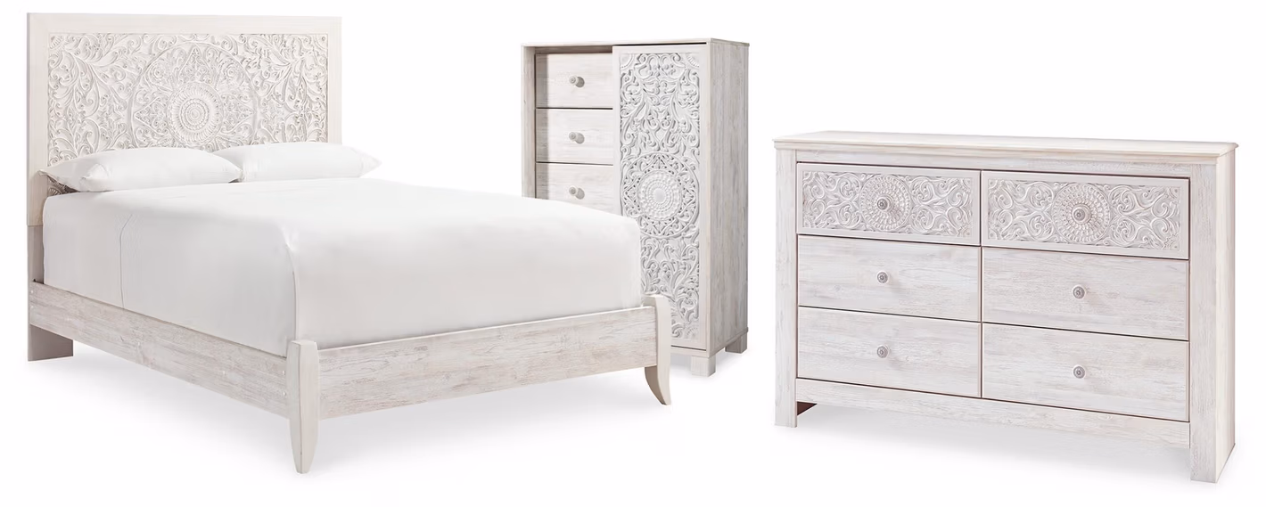 c96cf5e0066f40cde7221304dbebc7d7 Paxberry Queen Panel Bed, Dresser and Chest - Image 1