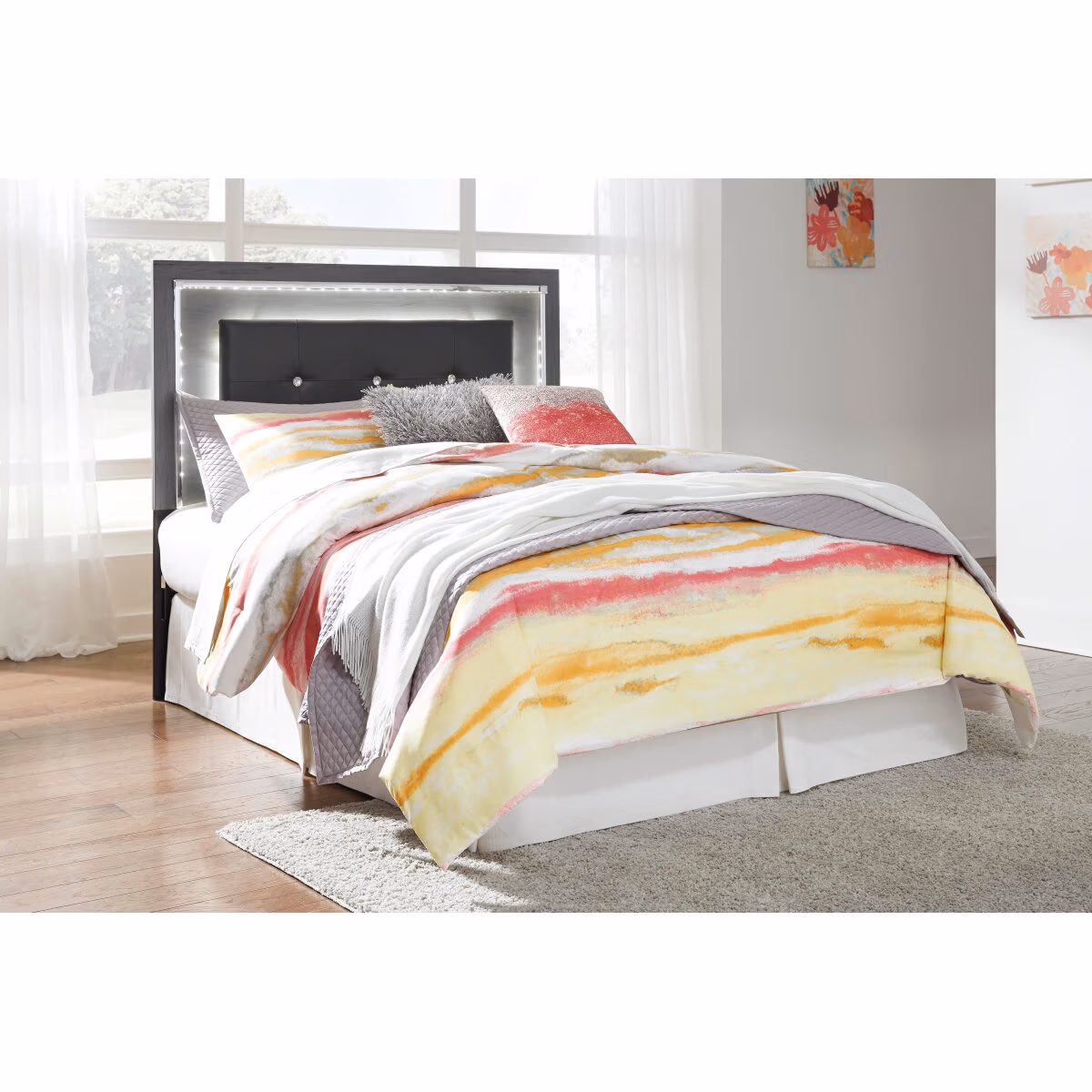 Lodanna Full Upholstered Panel Headboard - Image 3