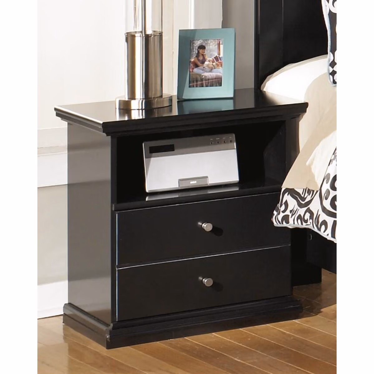 Maribel Queen Panel Bed with Dresser, Mirror and Nightstand - Image 26