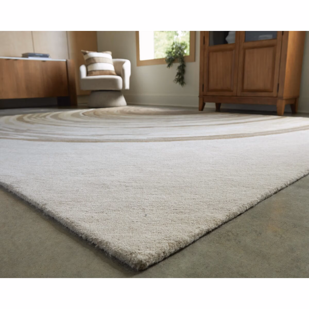 Rizwana 7'6" x 10' Area Rug - Image 4