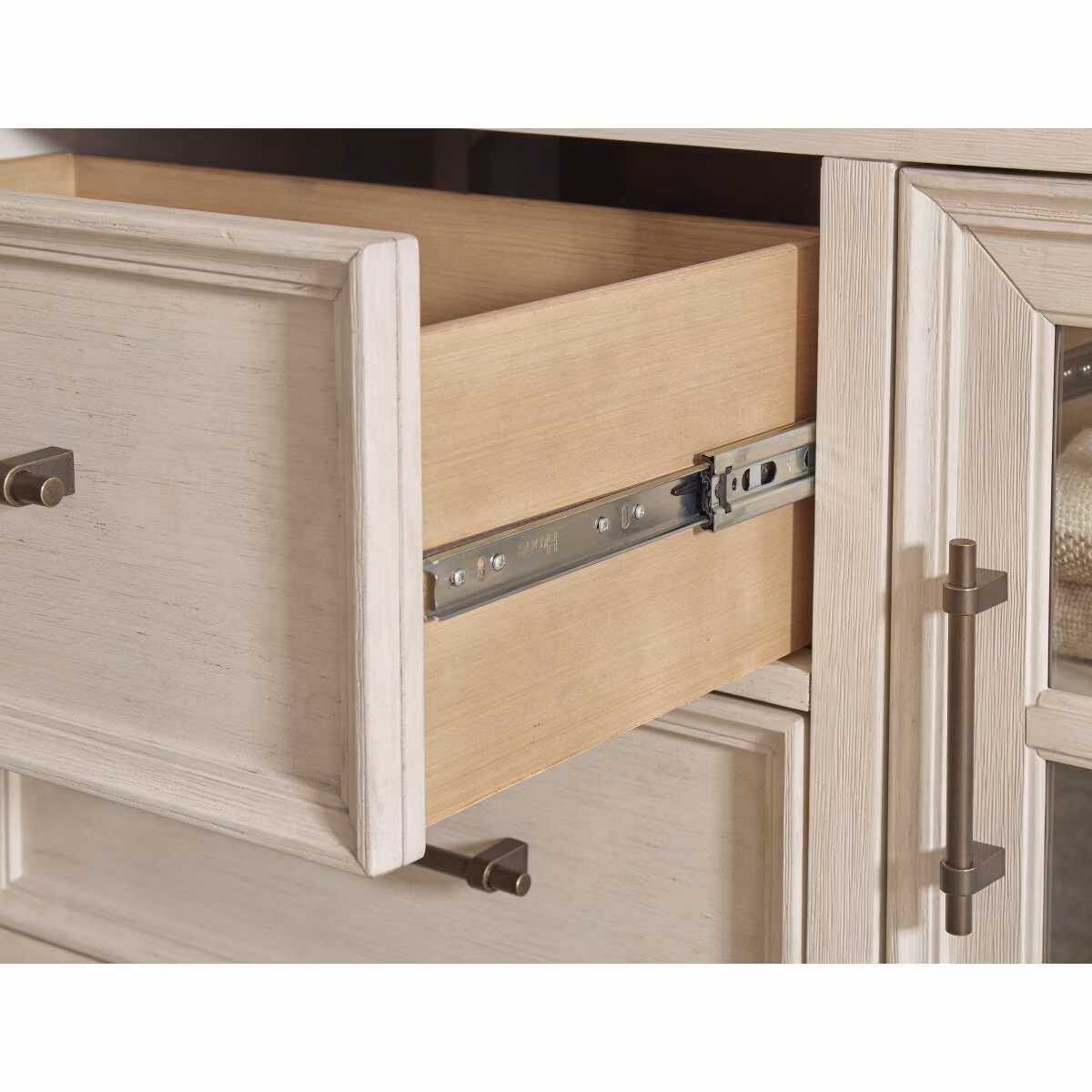 Shaybrock Dresser and Mirror - Image 7