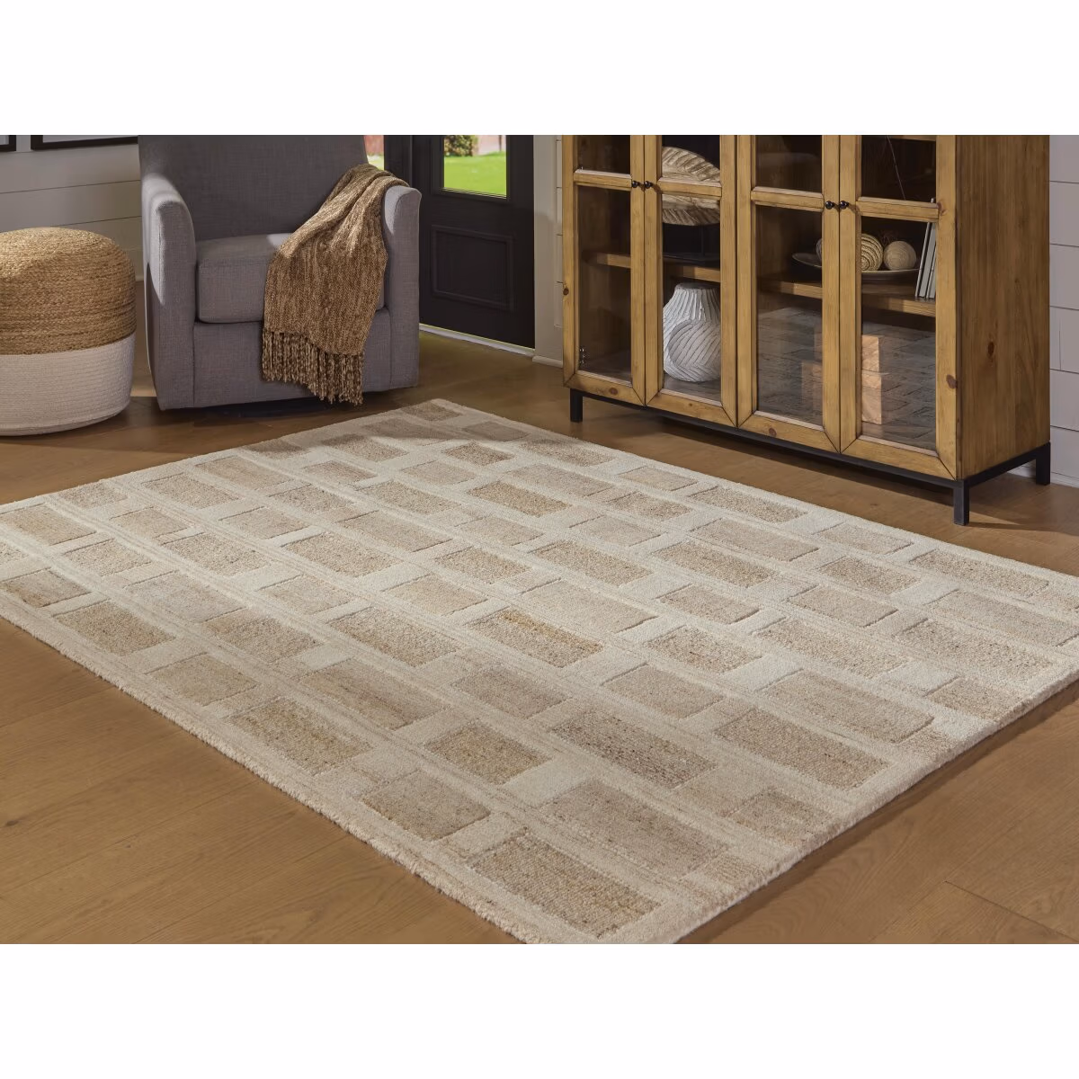 Lisgrove 5' x 7' Area Rug - Image 3